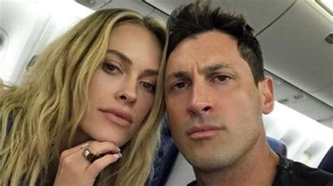 peta murgatroyd topless|Peta Murgatroyd Shares Naked Pic of Husband Maksim。